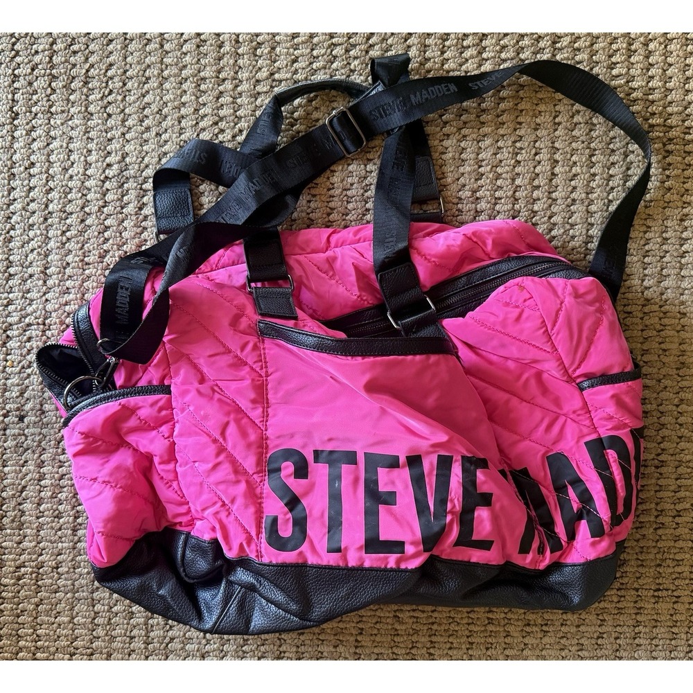 Steve Madden Black & Pink Quilted Weekender Duffle Bag Travel